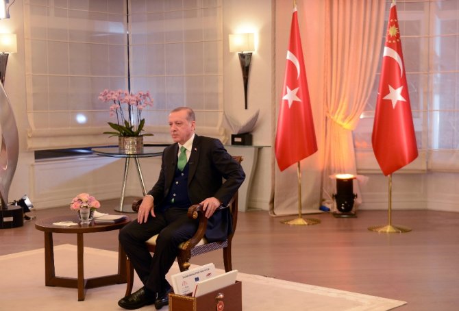 "Erdoğan’dan Beşiktaş’a Övgüler"