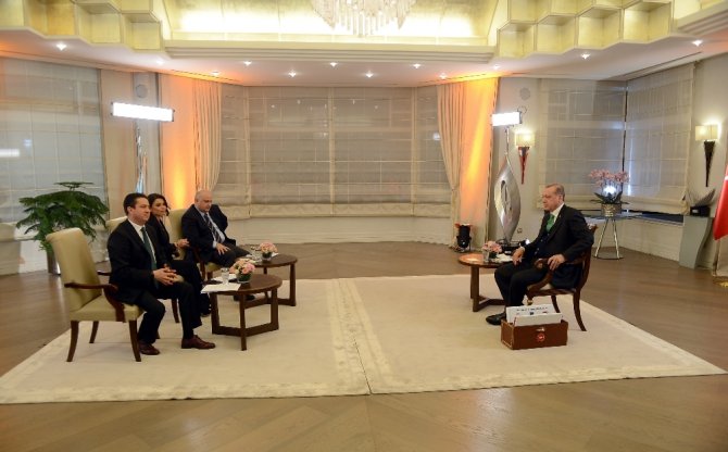"Erdoğan’dan Beşiktaş’a Övgüler"