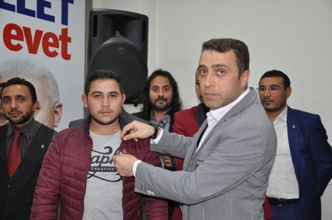 Chp’ye İzmir Şoku: Referanduma 2 Gün Kala Ak Parti’ye Geçtiler