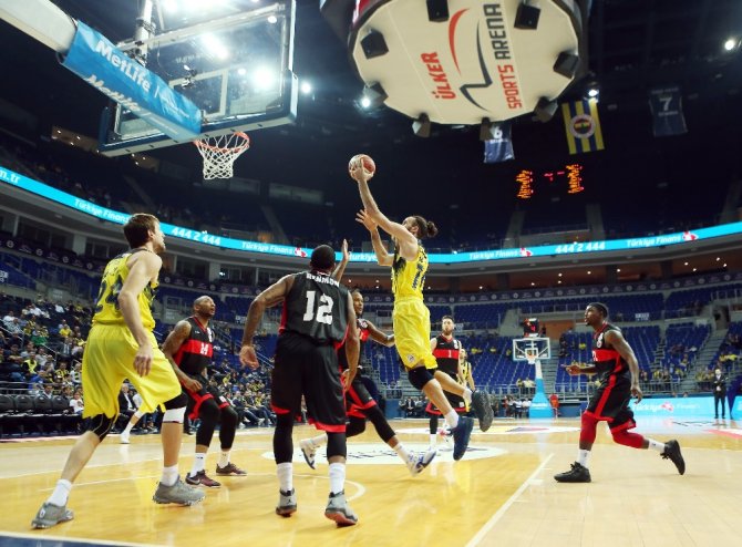 Fenerbahçe Evinde Kazandı