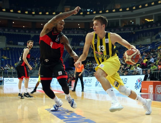 Fenerbahçe Evinde Kazandı