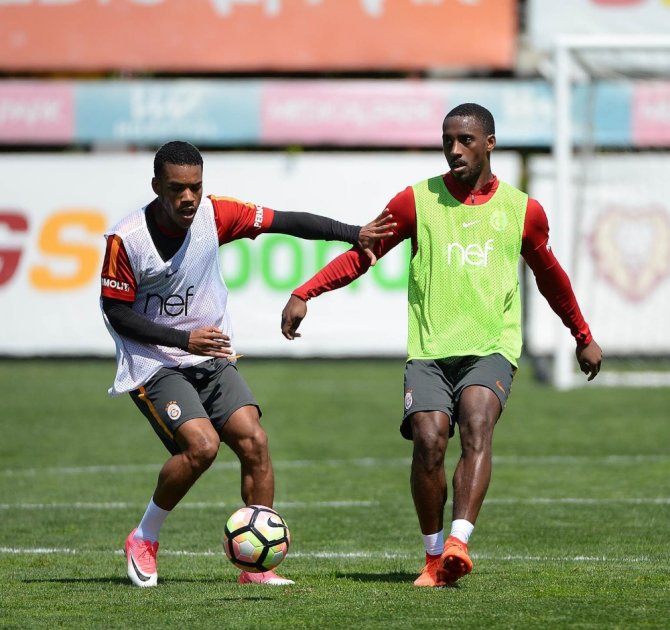 Galatasaray’da Derbi Hazırlıkları Sürüyor
