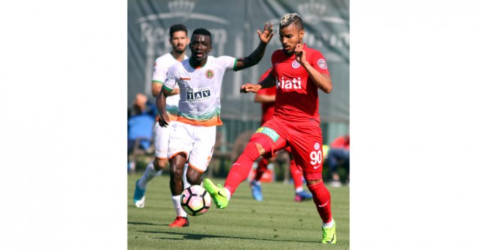 Antalyaspor Vagner Love’u Durduramadı
