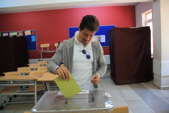 Emre Belözoğlu’na Tahmini Soruldu
