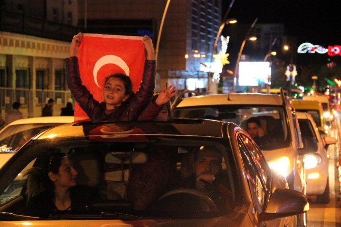 Bakan Akdağ: Bütün Milletin Evlatları Bugün Kazanmıştır