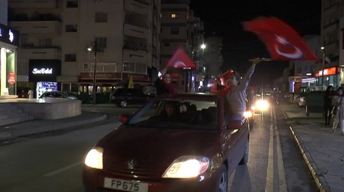 Kktc’de ’Evet’ Sevinci