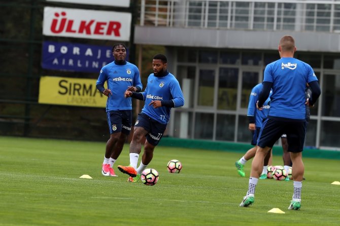 Fenerbahçe’de Derbi Hazırlıkları Sürüyor
