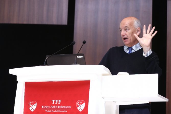 Elleray Video Hakem’i Anlattı