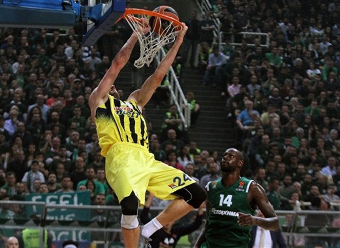 Fener Pana’yı Deplasmanda Devirdi