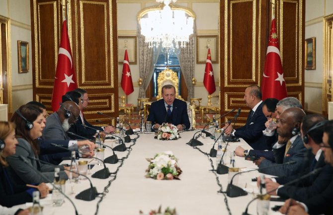 Cumhurbaşkanı Erdoğan Yabancı Temsilcilerle Bir Araya Geldi