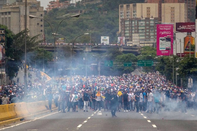 Venezuela’daki Protestolarda Ölü Sayısı 11’e Yükseldi