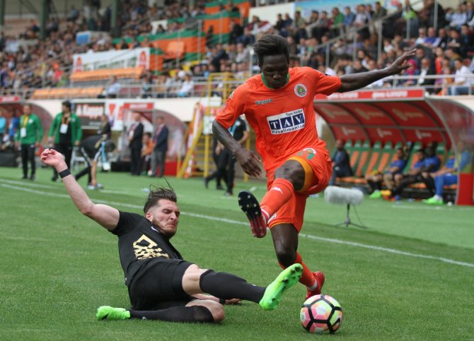 Alanyaspor’u Osmanlı Durdurdu