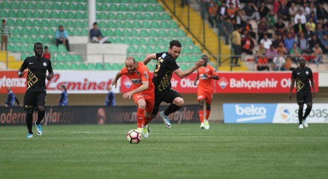 Alanyaspor’u Osmanlı Durdurdu