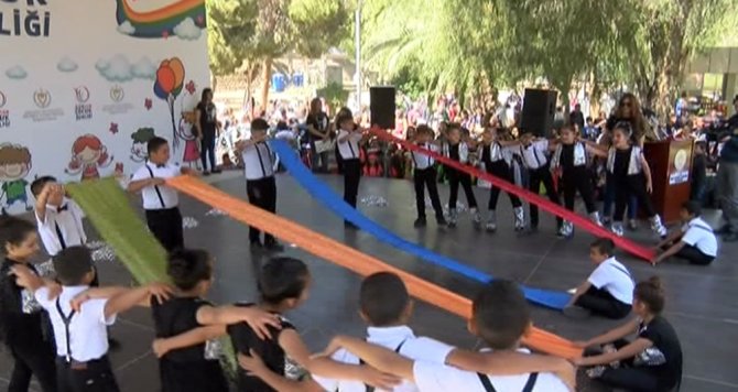 Kktc’de 23 Nisan Coşkusu