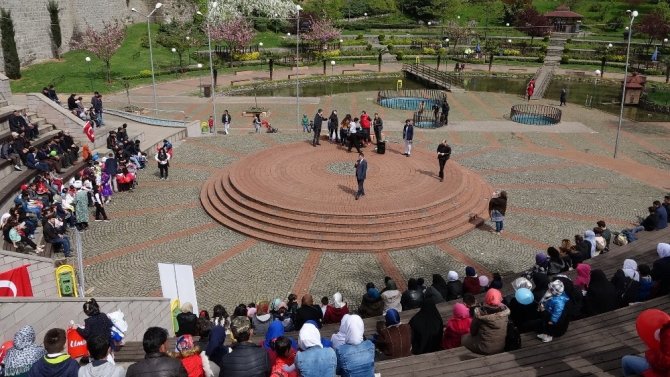 Trabzon’da Yaşayan Yabancı Uyruklu Çocuklar 23 Nisan’ı Kutladı