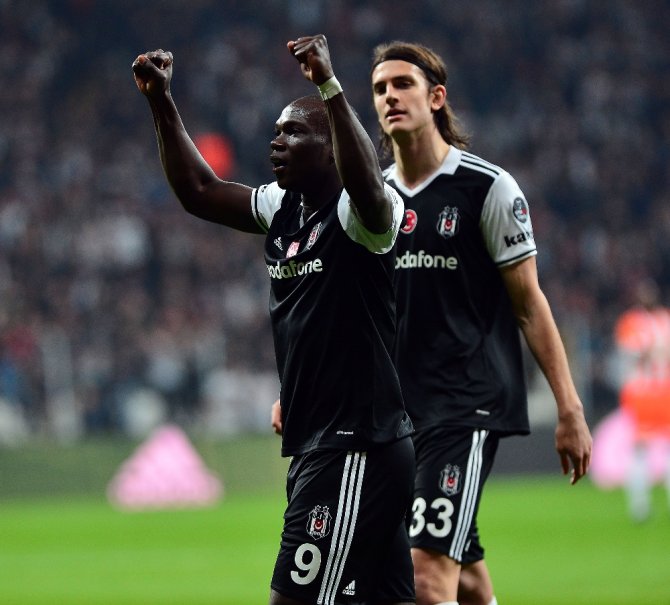 İlk 20 Dakikada Tek Gol Var
