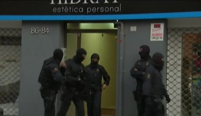 İspanya’da Terör Operasyonu: 8 Gözaltı