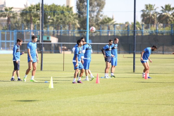 Adana Demirspor’da Bandırmaspor Mesaisi Sürüyor