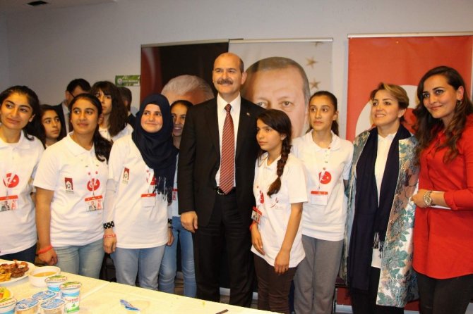 İçişleri Bakanı Soylu Mardinli Çocuklarla Bir Araya Geldi