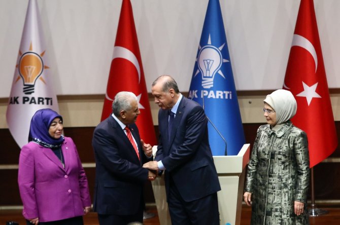 Parti Merkezinde Bir Araya Geldiler