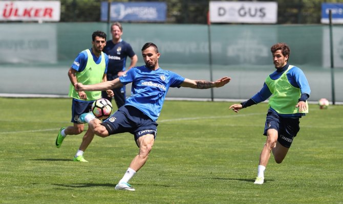 Fenerbahçe Derbi Hazırlıklarını Sürdürdü