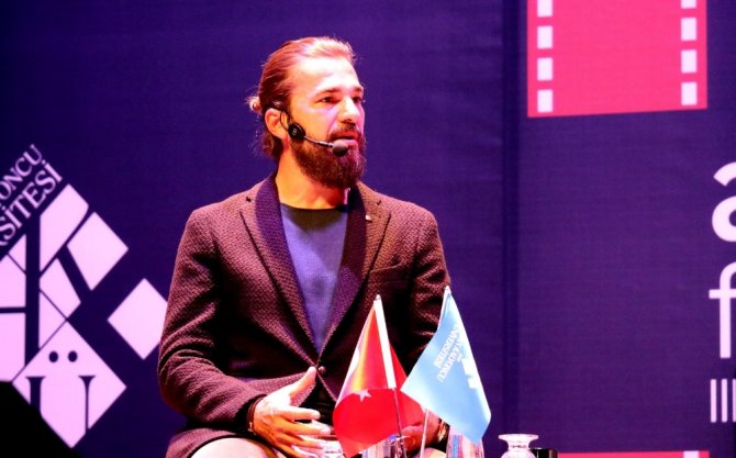 Engin Altan Düzyatan "Diriliş Ertuğrul"dan Ayrılıyor Mu ?