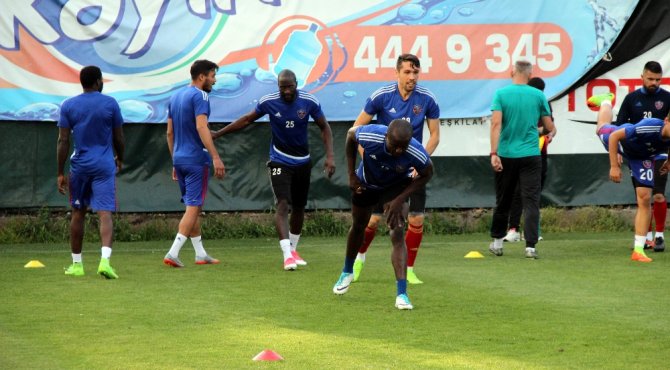 Karabükspor Traore’yi Gözden Çıkarttı