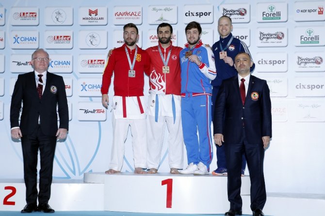 Milli Karatecilerden 12 Avrupa Derecesi