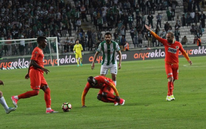 Gol Düellosundan Alanyaspor Galip Çıktı