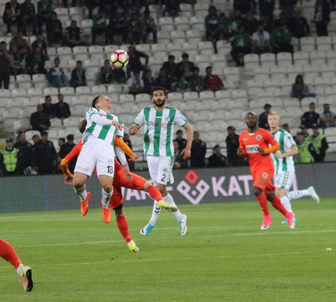 Gol Düellosundan Alanyaspor Galip Çıktı