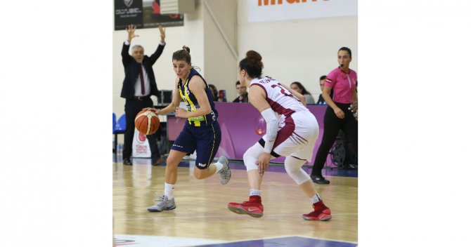 Fenerbahçe Final Serisine Kötü Başladı