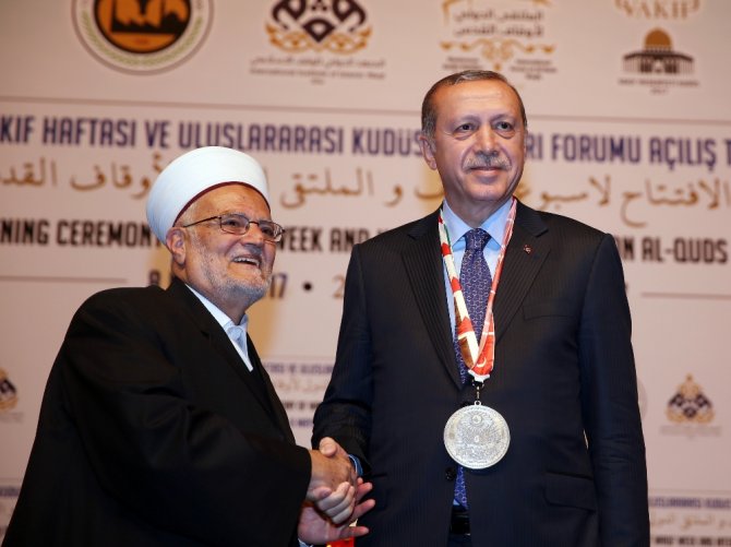 "Kudüs Tüm Müslümanların Harem-i İzzeti Ve Namusudur”