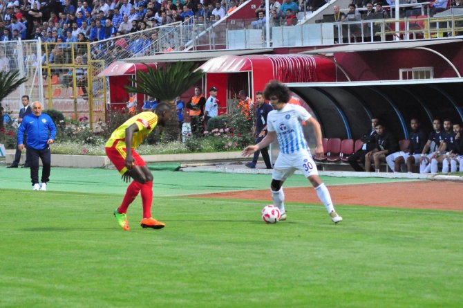 Adana Demirspor Evinde Yenildi