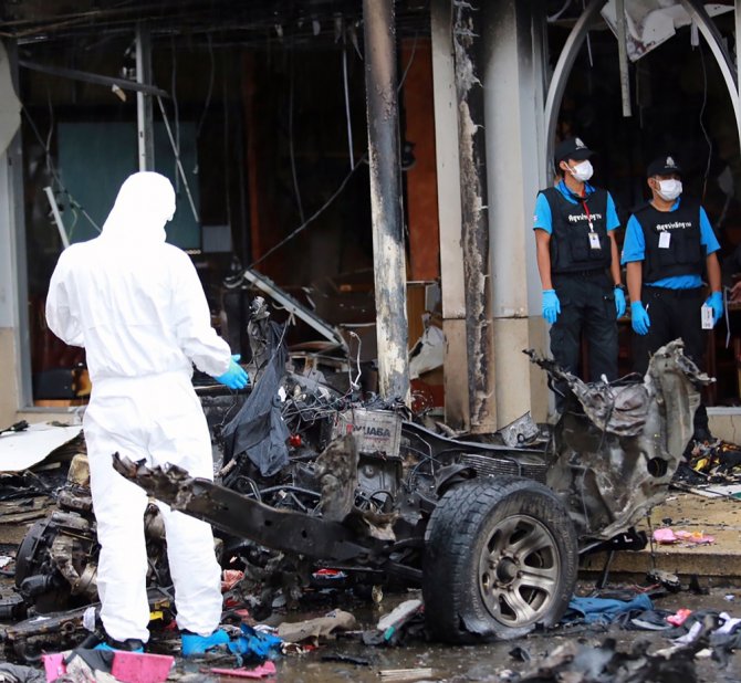 Süpermarkete Bombalı Araçlı Saldırı: 52 Yaralı
