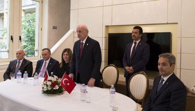 Meclis Başkanı Kahraman İtalya