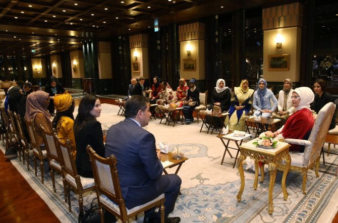 Emine Erdoğan Afrikalı Ninni Sanatçılarını Kabul Etti