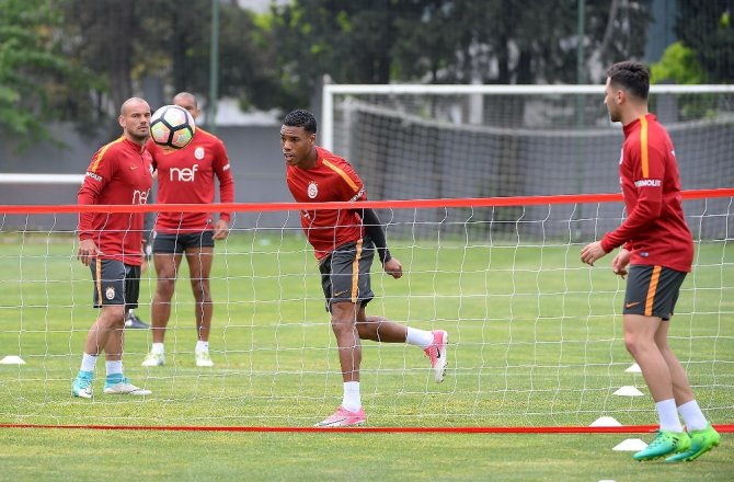 Galatasaray’da Gaziantepspor Mesaisi Sürüyor