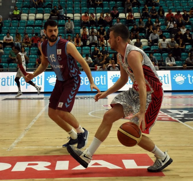 Trabzonspor Deplasmanda Güldü
