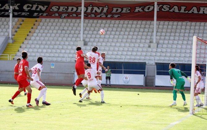 Kastamonuspor 1966 Final Ümidini Korudu
