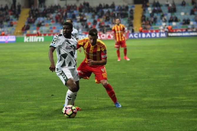 Kayserispor Nefes Aldı