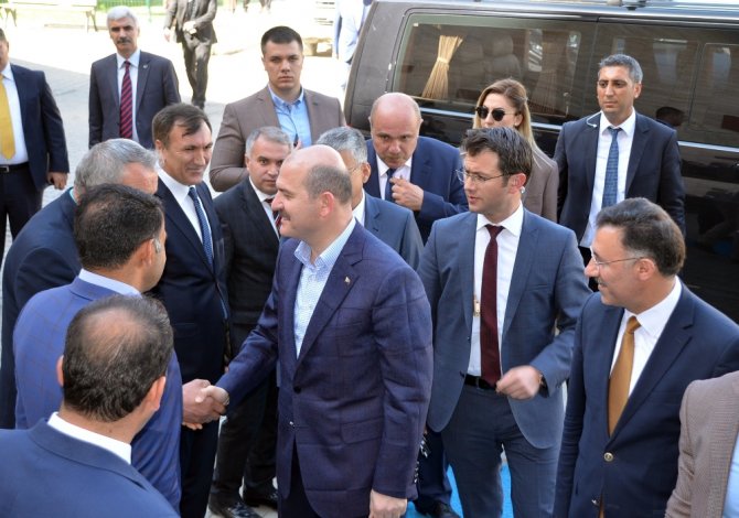 "Siyaset Yaparken Her Zaman Şükrettiğim Bir Şey Var..."