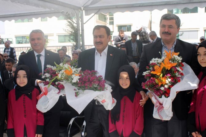 Bakan Eroğlu: Türkiye’de 41 Milyon İnsana Su Verdik