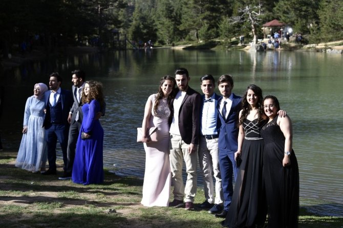 Limni Gölü’nde Turizm Sezonu Hızlı Başladı