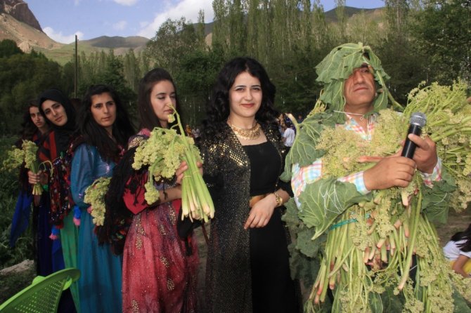 Düğün Töreninde Uçkun Festivali