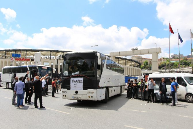 50 Otobüs Beşiktaş Taraftarı Bursa Yolunda