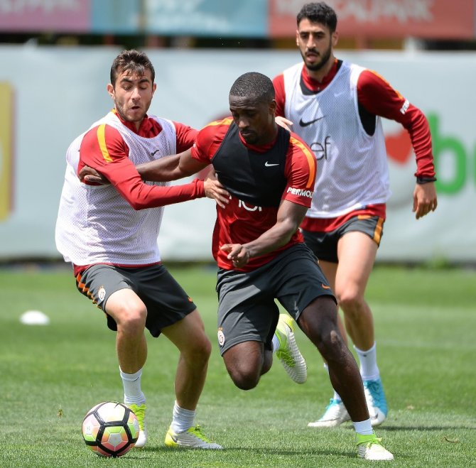 Chedjou Ve Carole Takımla Çalıştı