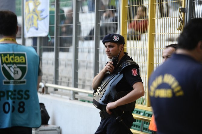 Kritik Karşılaşmadan Notlar: Güvenlik Üst Seviyede