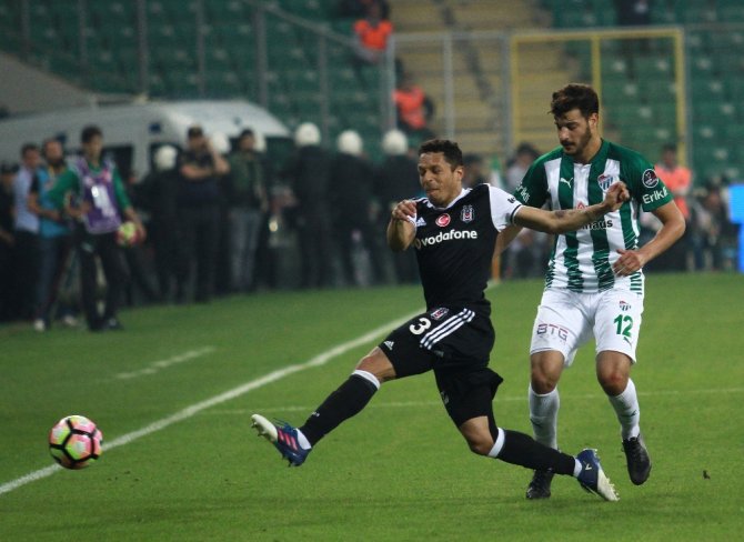 Kartal Zirveyi Bırakmadı
