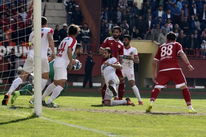 Gümüşhanespor Finalde
