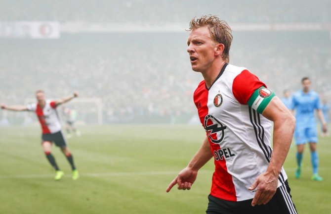 Kuyt Futbol Kariyerini Noktaladı